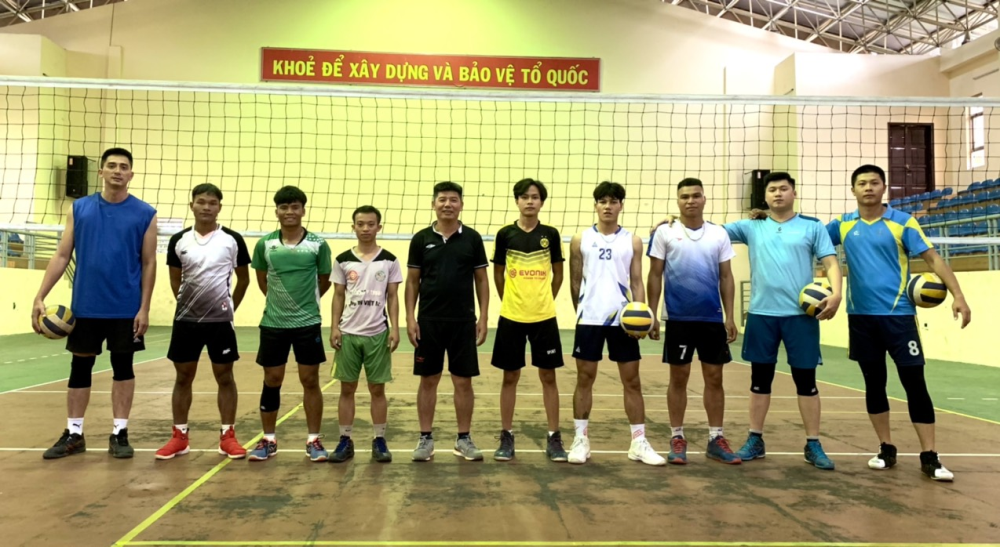 Tích cực tập luyện tham gia Giải bóng chuyền nam, Đại hội Thể dục thể thao tỉnh Quảng Trị lần thứ VIII,năm 2022